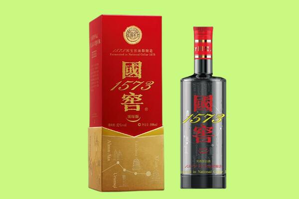 无棣县回收国窖1573.jpg
